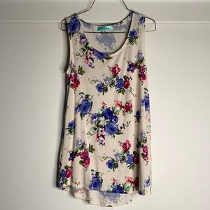 Size small - floral tank